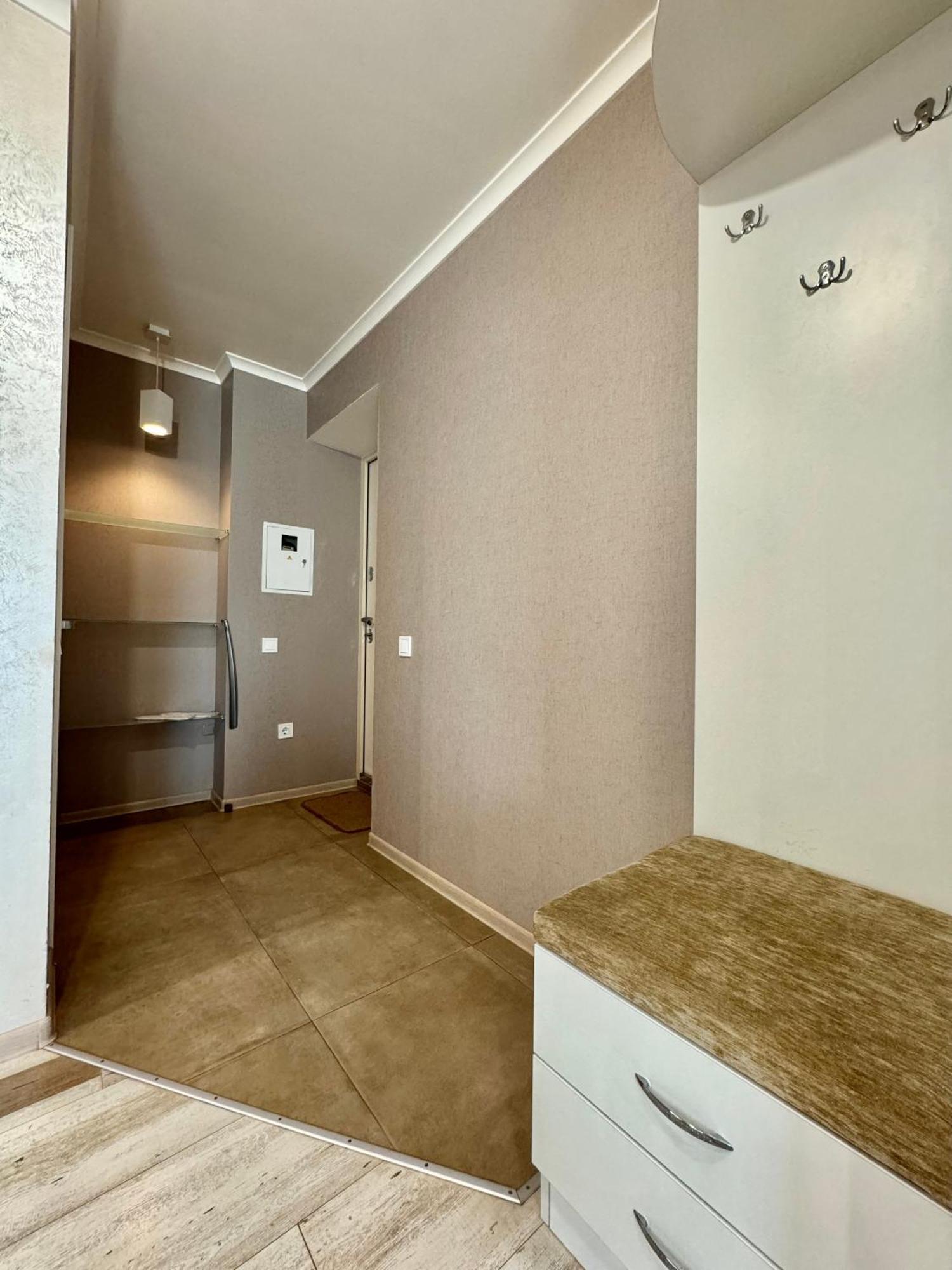 Apartpoltava: Luxury Studio with Corner Bath and Panoramic Balcony Exterior photo